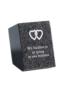 Granitgedenkstein 'zwei verbundene Herzen' in verschiedenen Farben