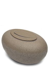 Handgefertigte Keramikurne 'Felsblock mit Detail' beige